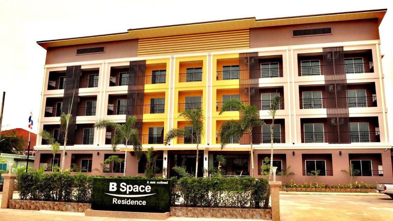 B Space Residence Nong Prue Bagian luar foto